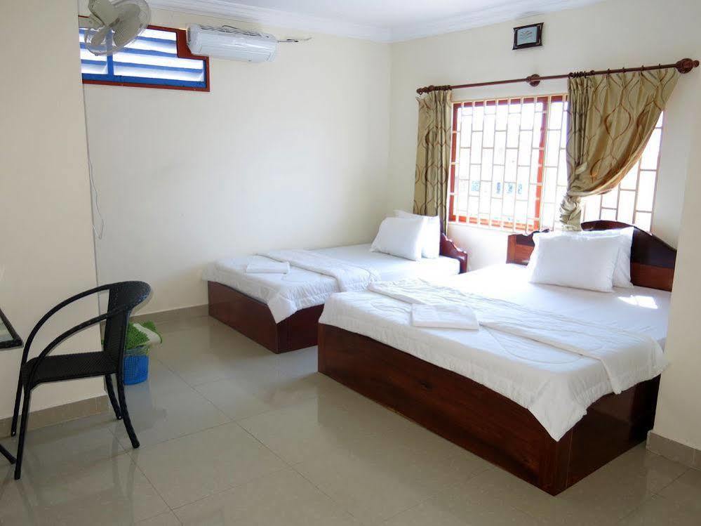 Mk City Hotel Sihanoukville Buitenkant foto