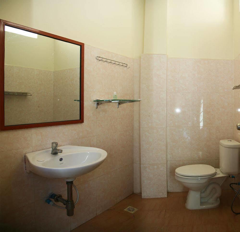 Mk City Hotel Sihanoukville Buitenkant foto
